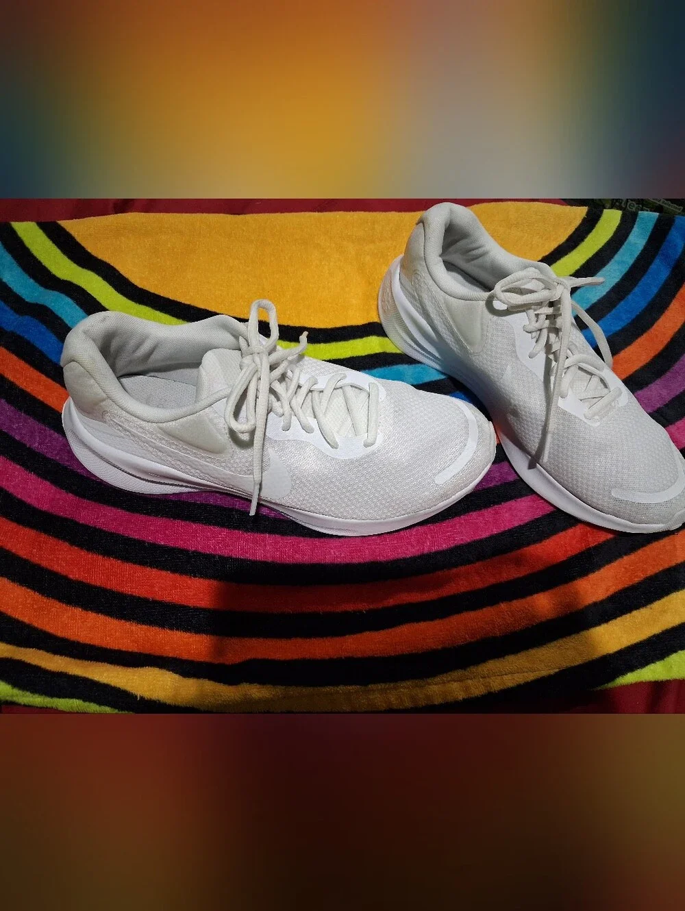 Nike Women’s White Mesh Athletic Sneakers